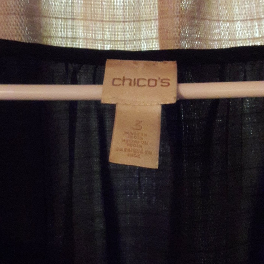 Chico's - Picture 4 of 4